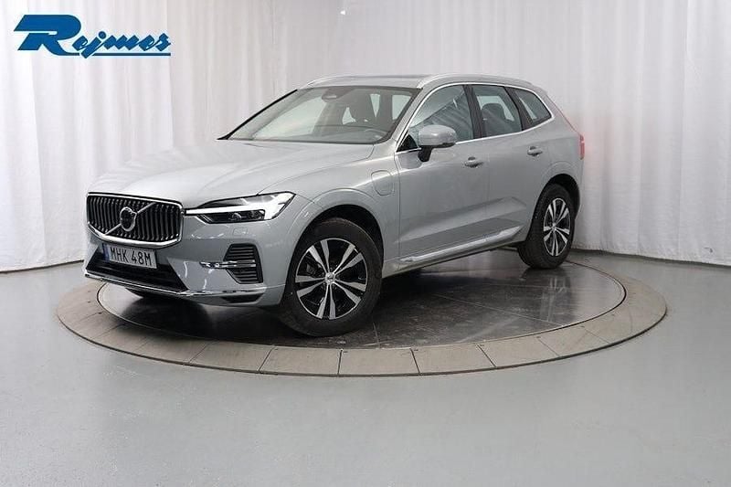Vapour grey metallic Begagnad 2025 Volvo XC60 Core SUV | 479 900 kr (Superpris) - Bild 1/4
