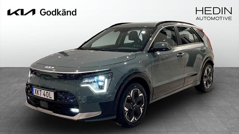 Grön (green) Begagnad 2022 Kia e-Niro 2 SUV | 309 900 kr (Dyr) - Bild 1/4