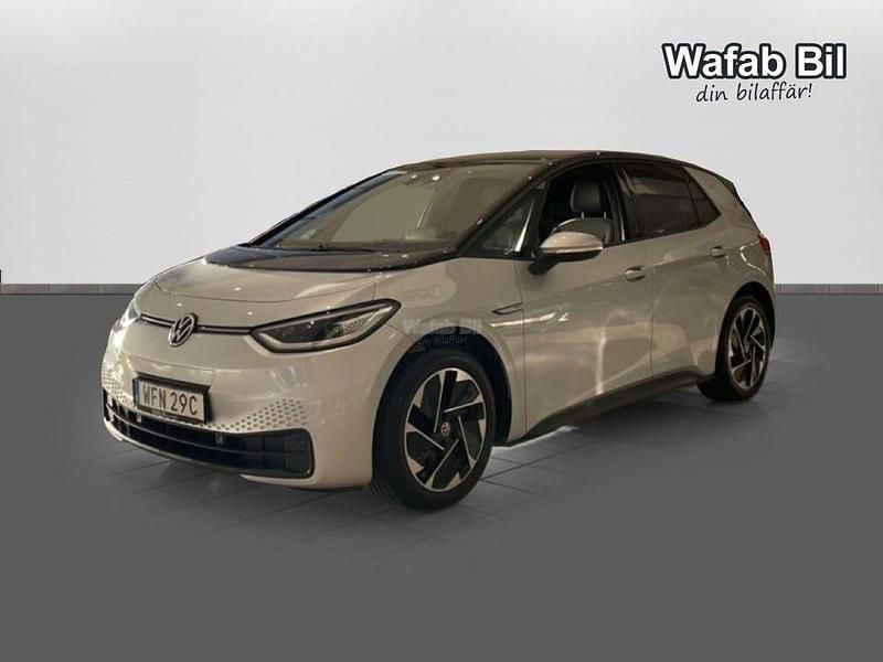 Silver Begagnad 2021 VW ID.3 Pro Performance Halvkombi | 237 000 kr (Marknadspris) - Bild 1/4