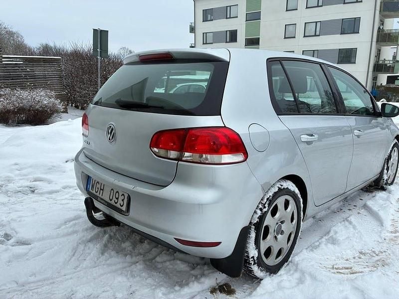 Begagnad VW Golf VI 122 HK (89 kW) 2010 Halvkombi