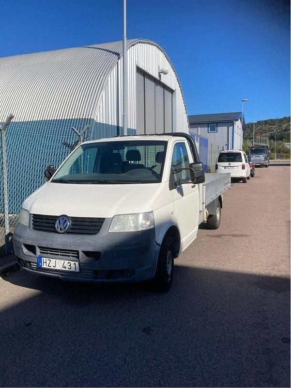 Vit Begagnad 2009 VW T5 Van | 69 999 kr (Bra pris) - Bild 1/4