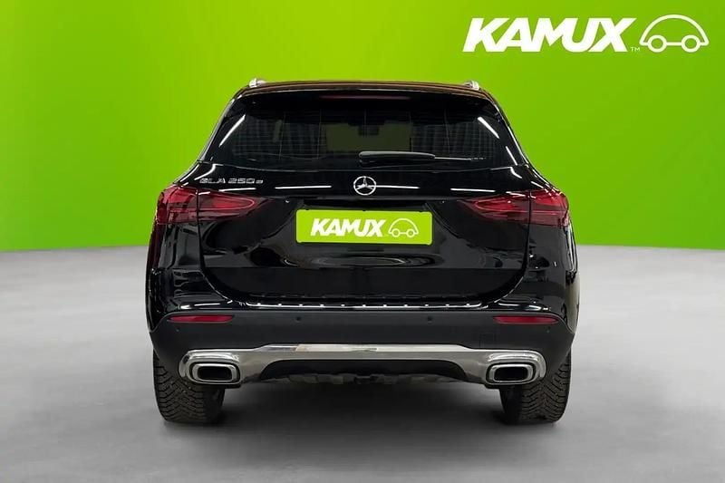 Begagnad Mercedes GLA250 AMG 218 HK (160 kW) 2024 Svart SUV