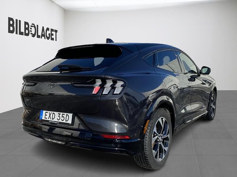 Begagnad Ford Mustang Mach-E Standard Range 197 kW (269 HK) 2022 Grå SUV