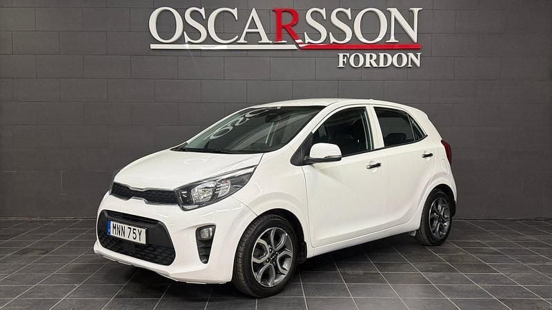 Vit Begagnad 2023 Kia Picanto Advance Halvkombi | 129 900 kr (Bra pris) - Bild 1/4