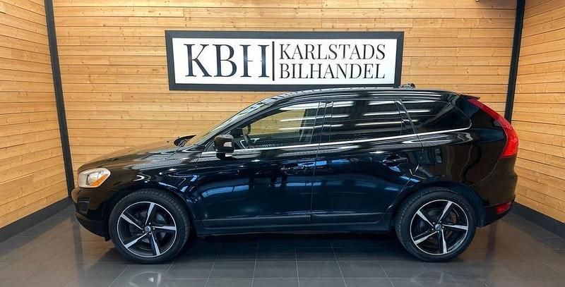 Svart Begagnad 2011 Volvo XC60 Momentum SUV | 74 900 kr (Dyr) - Bild 1/4