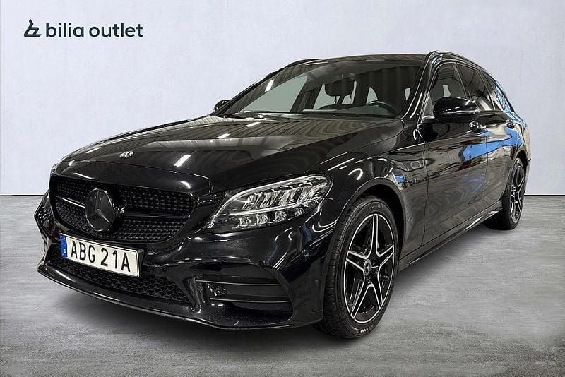 Svart Begagnad 2020 Mercedes C300e AMG Kombi | 294 900 kr (Marknadspris) - Bild 1/3