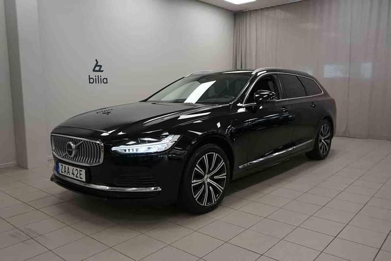 Svart Begagnad 2022 Volvo V90 Kombi | 319 900 kr (Superpris) - Bild 1/1