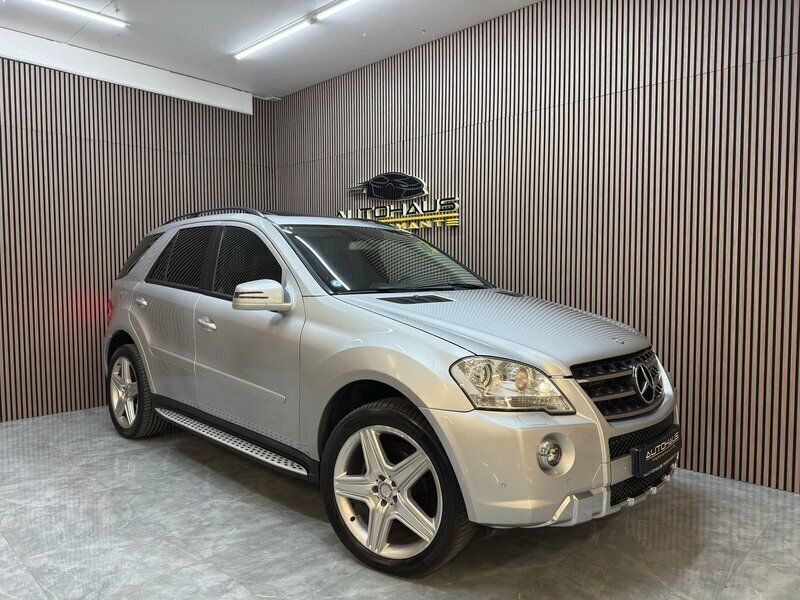 Silver Begagnad 2010 Mercedes ML350 AMG SUV | 169 900 kr (Lite dyr) - Bild 1/4