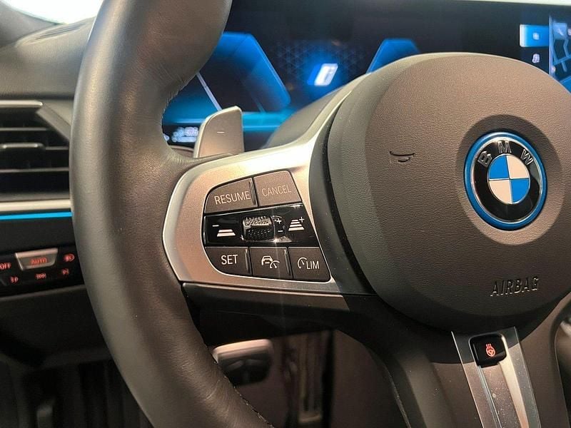 Begagnad BMW 330e M Sport 184 HK (135 kW) 2023 Svart Sedan