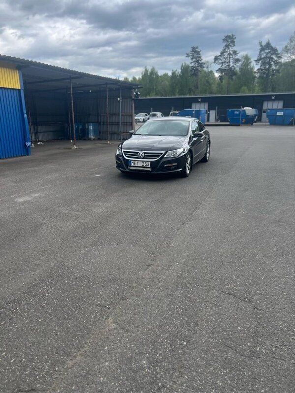 Brun Begagnad 2012 VW CC Sedan | 60 000 kr (Marknadspris) - Bild 1/4