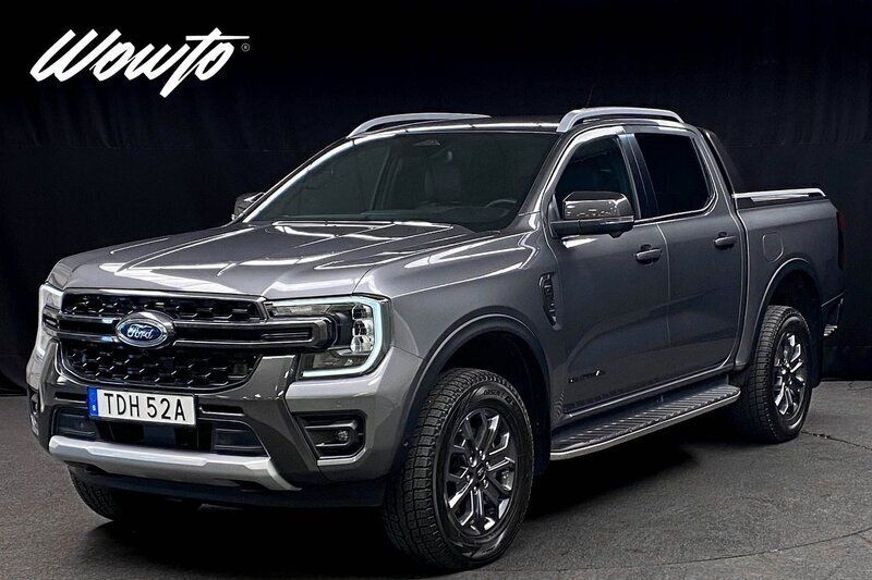 Grå Begagnad 2025 Ford Ranger Wildtrack Pickup | 699 800 kr (Marknadspris) - Bild 1/3