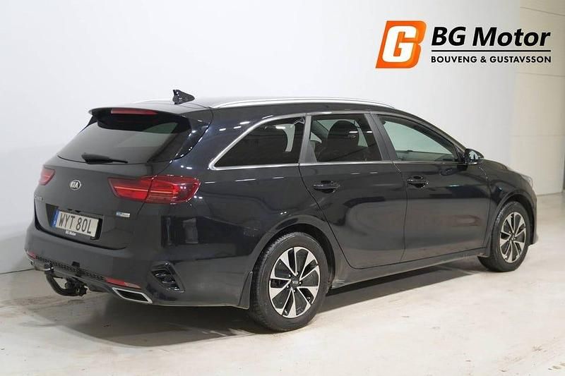 Begagnad Kia Ceed Sportswagon 141 HK (103 kW) 2021 Svart Kombi