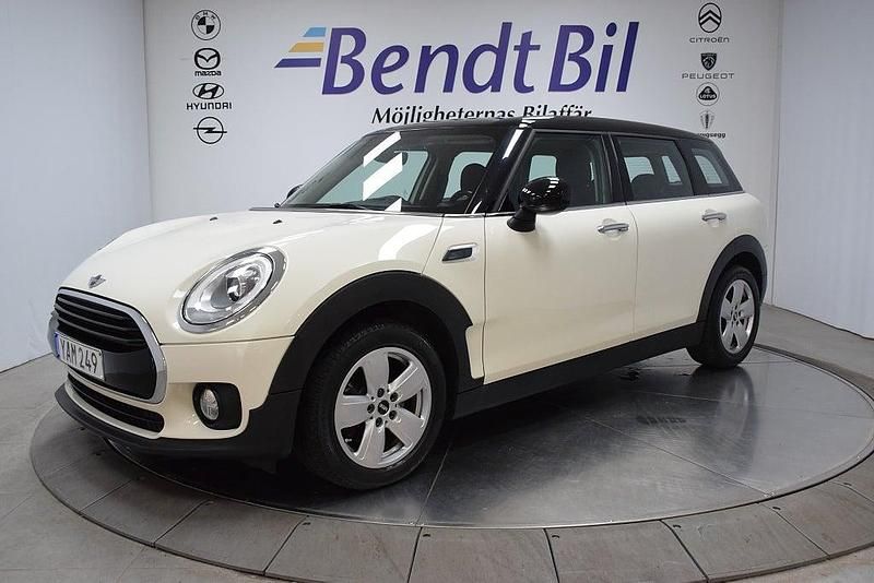 Begagnad Mini Cooper Clubman Essential 136 HK (100 kW) 2015 Vit Kombi