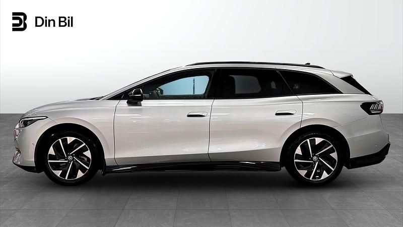 Begagnad VW ID.7 Pro 210 kW (286 HK) 2024 Silver Kombi