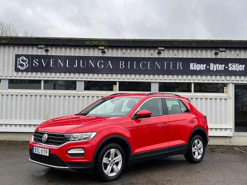 Röd Begagnad 2019 VW T-Roc SUV | 164 900 kr (Bra pris) - Bild 1/4