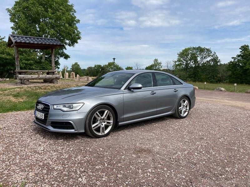 Quartsgrau Begagnad 2014 Audi A6 Sedan | 129 500 kr (Bra pris) - Bild 1/4