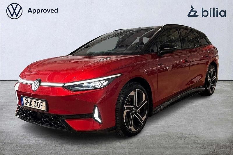 Röd Begagnad 2024 VW ID.7 GTX Sedan | 619 900 kr (Lite dyr) - Bild 1/3