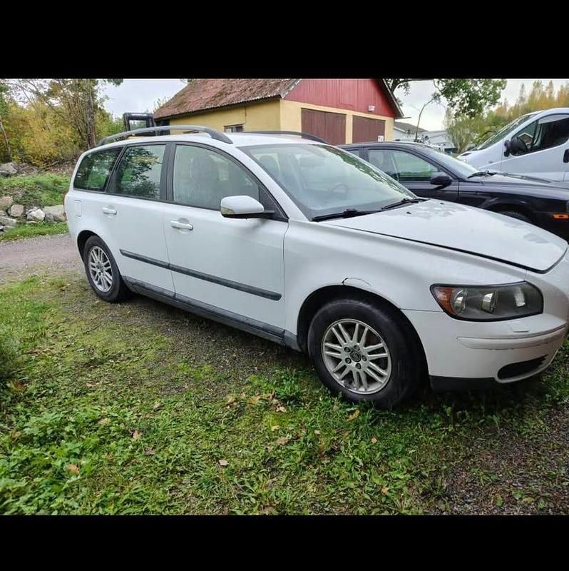 Begagnad Volvo V50 125 HK (91 kW) 2006 Kombi