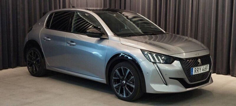 Grå Begagnad 2022 Peugeot 208 GT Halvkombi | 259 000 kr - Bild 1/4