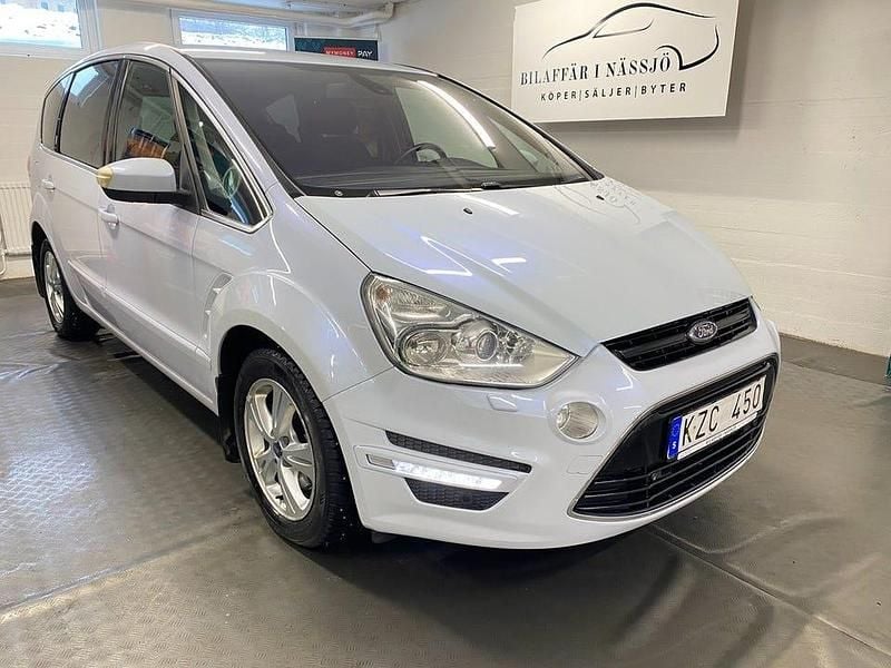 Begagnad Ford S-MAX Business Edition 163 HK (119 kW) 2010 Vit Minibuss