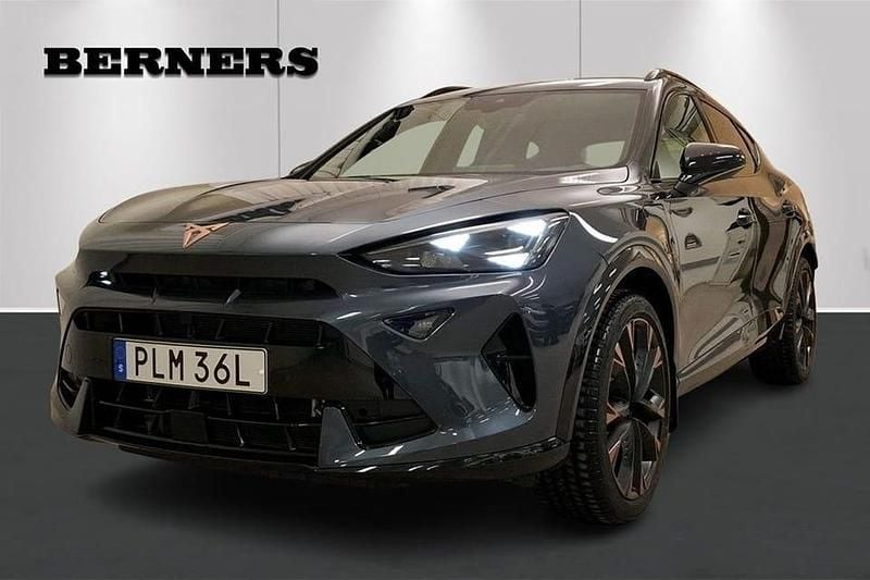 Grå Begagnad 2025 Cupra Formentor VZ SUV | 449 900 kr - Bild 1/4