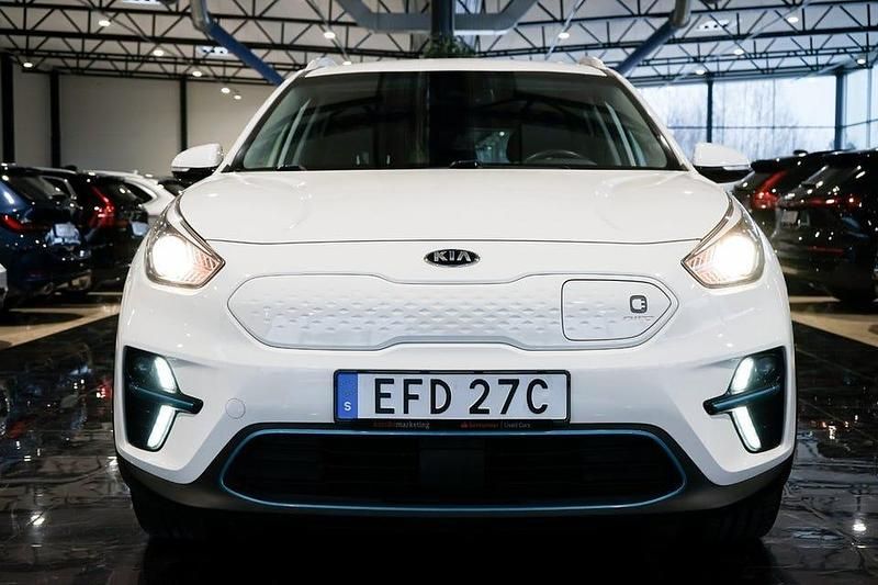 Begagnad Kia e-Niro Advance 150 kW (204 HK) 2020 Vit SUV