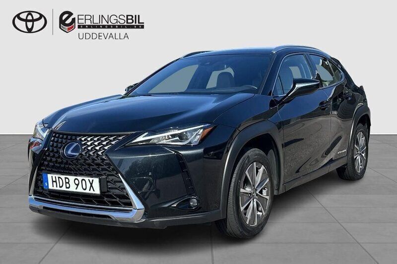 Svart Begagnad 2021 Lexus UX 300e SUV | 199 900 kr (Bra pris) - Bild 1/4
