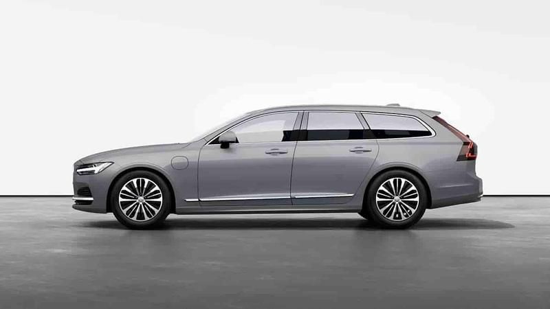 Grå Ny 2024 Volvo V90 Core Kombi | 544 900 kr (Marknadspris) - Bild 1/1