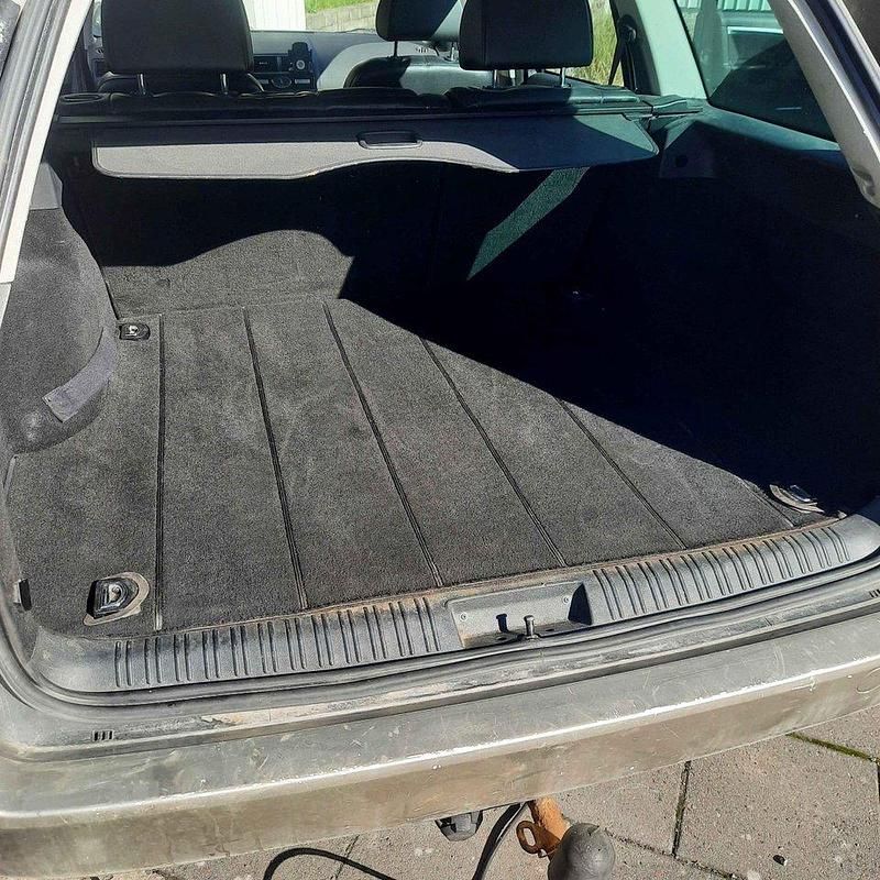 Silver Begagnad 2005 Ford Mondeo Kombi | 15 000 kr (Marknadspris) - Bild 1/4