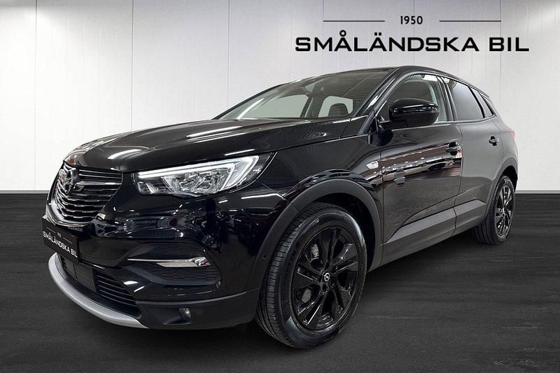 Svart Begagnad 2021 Opel Grandland X Design Edition SUV | 209 000 kr (Marknadspris) - Bild 1/4