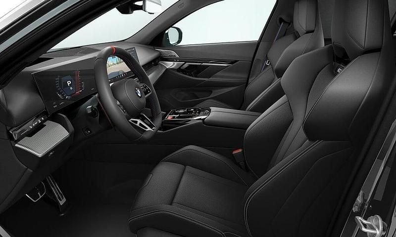 Ny BMW M5 Comfort Edition 2026 Svart Kombi