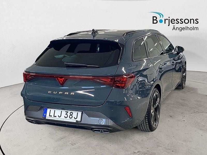 Begagnad Cupra Leon 151 HK (111 kW) 2025 Blå Kombi