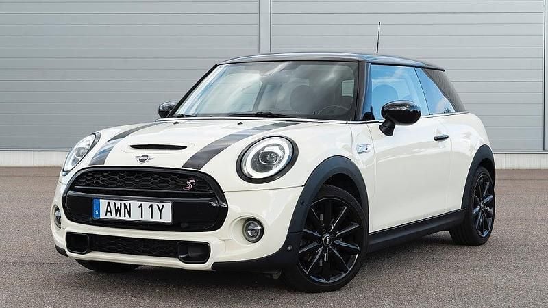 Begagnad Mini Cooper S Chili 192 HK (141 kW) 2020 Vit Halvkombi