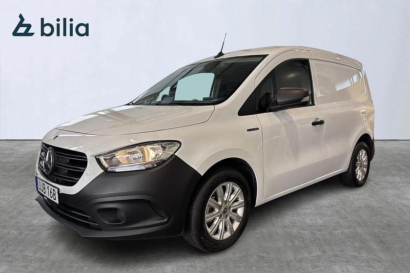 Vit Begagnad 2023 Mercedes eCitan Van | 334 000 kr (Superpris) - Bild 1/4