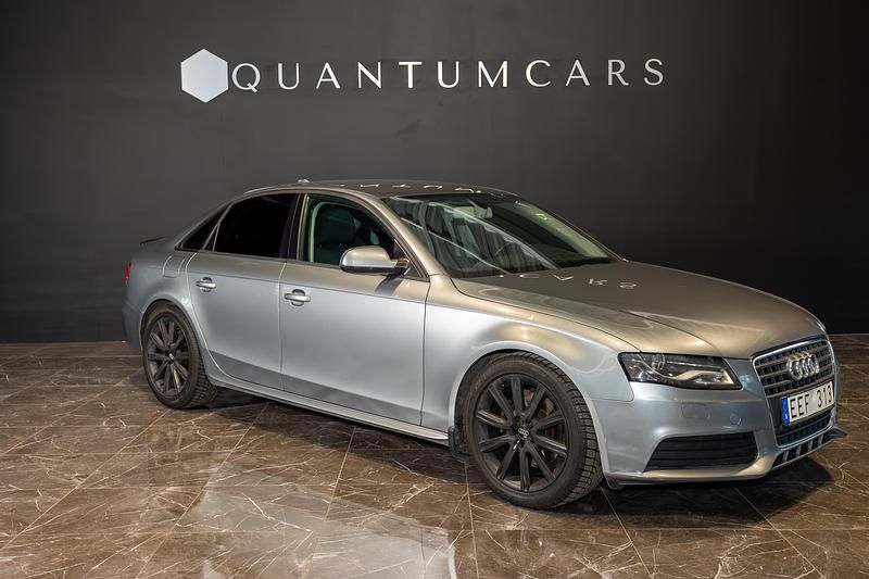 Begagnad Audi A4 2010 Grå Sedan
