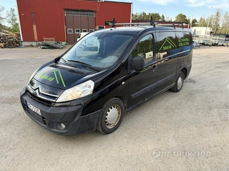 Svart Begagnad 2011 Citroën Jumpy Minibuss | 28 000 kr (Superpris) - Bild 1/4