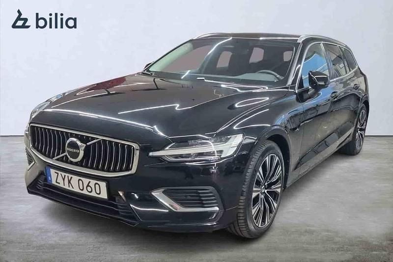 Svart Begagnad 2023 Volvo V60 Kombi | 349 900 kr (Bra pris) - Bild 1/1