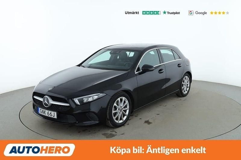 Svart Begagnad 2019 Mercedes A200 Halvkombi | 230 000 kr (Bra pris) - Bild 1/4