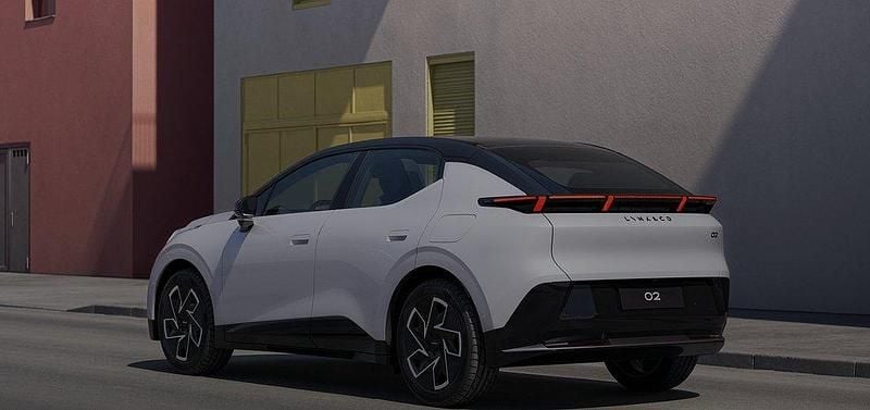 Ny Lynk & Co 02 272 HK (200 kW) 2025 SUV