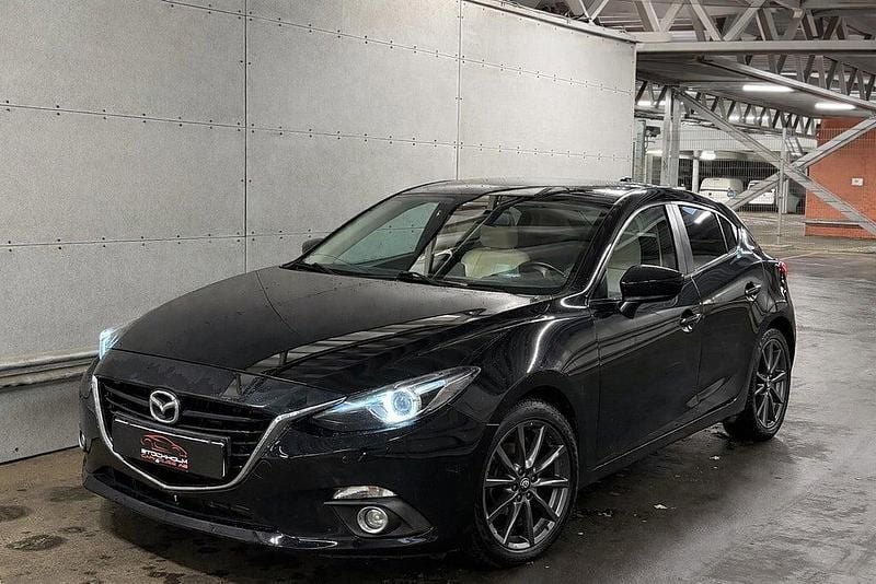 Svart Begagnad 2014 Mazda 3 Inclusive Halvkombi | 99 900 kr (Marknadspris) - Bild 1/4