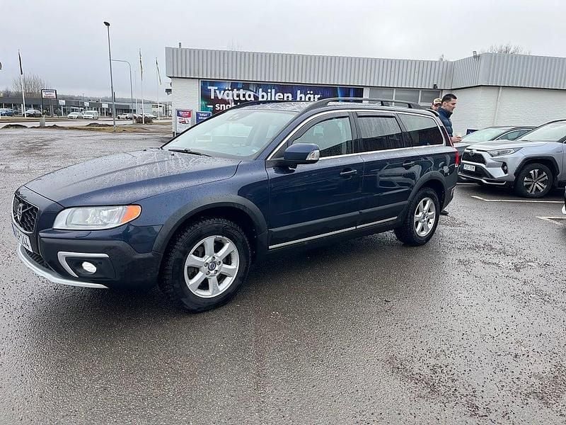 Begagnad Volvo XC70 Summum 215 HK (158 kW) 2013 Blå Kombi