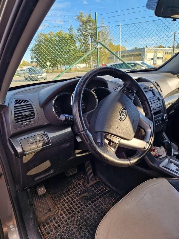 Begagnad Kia Sorento 197 HK (144 kW) 2010 SUV