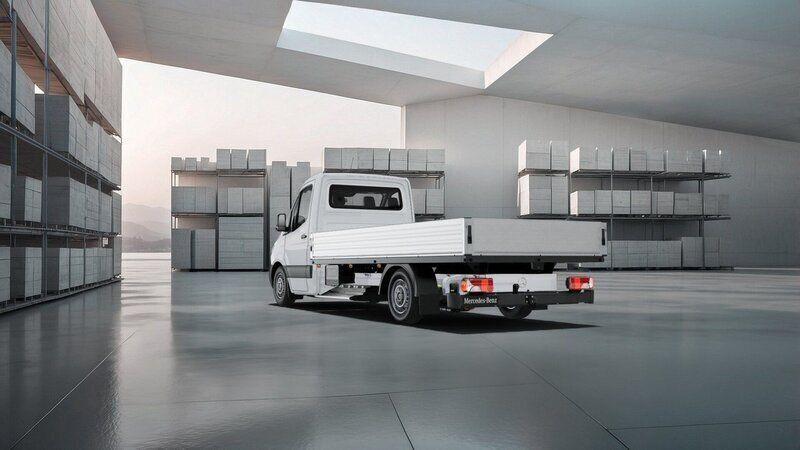 Ny Mercedes E-Sprinter 100 kW (136 HK) 2025 Vit Van