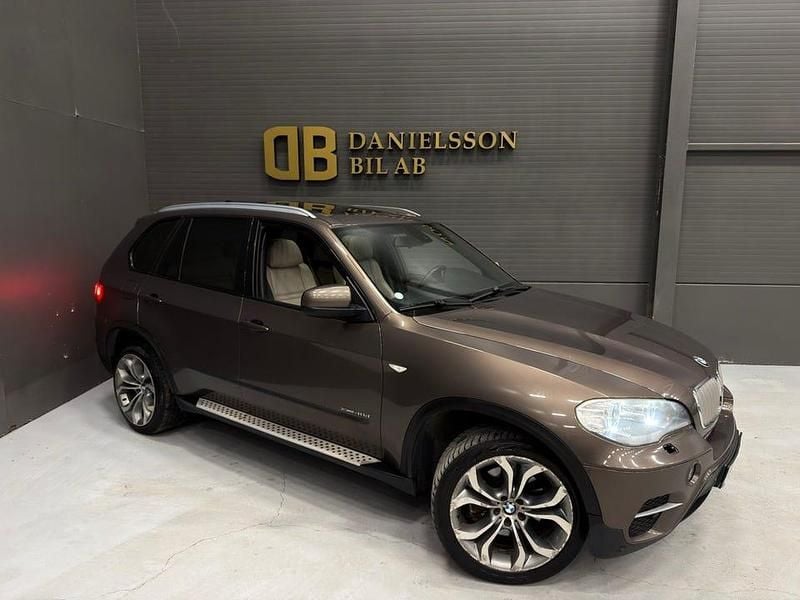Brun Begagnad 2011 BMW X5 Sport Line SUV | 149 800 kr (Marknadspris) - Bild 1/4