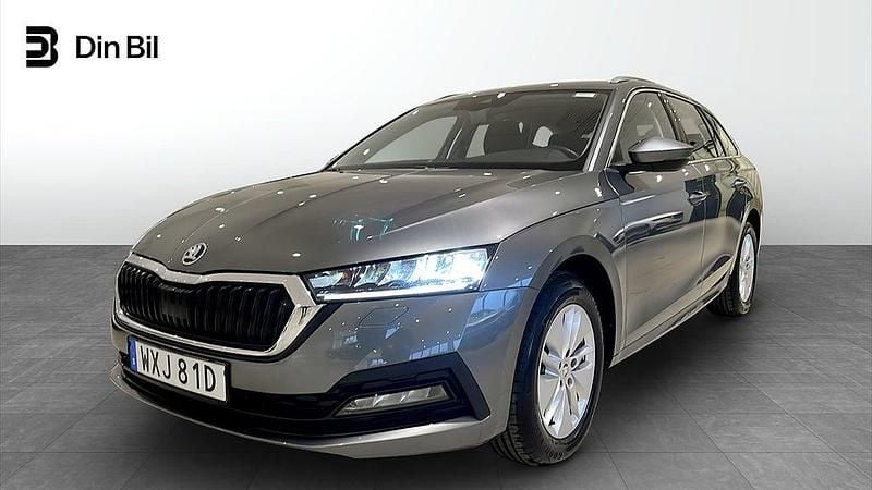 Graphite grey metallic Begagnad 2022 Skoda Octavia Ambition Kombi | 249 900 kr (Bra pris) - Bild 1/4