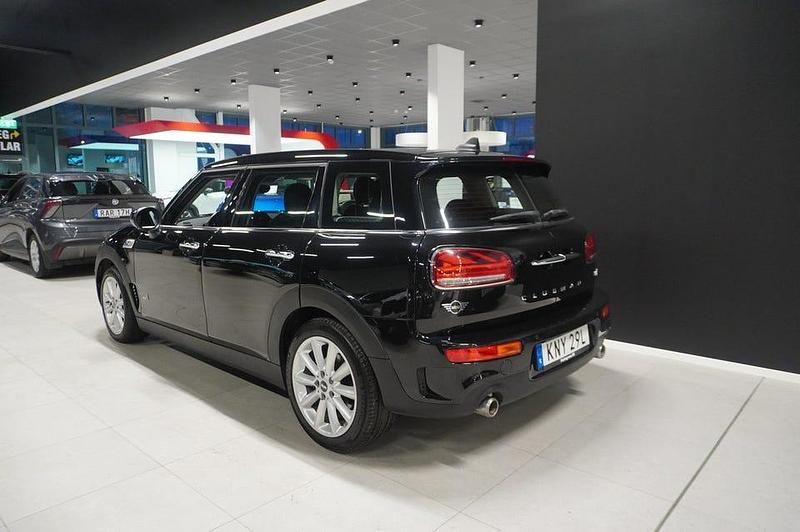 Begagnad Mini Clubman Salt 192 HK (141 kW) 2019 Svart Kombi