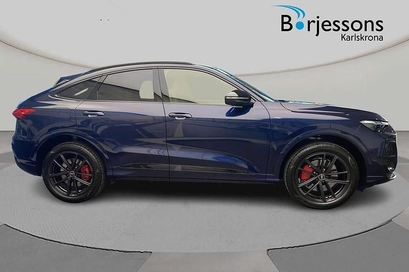 Ny Audi Q5 Sportback 371 HK (272 kW) 2025 Blå SUV