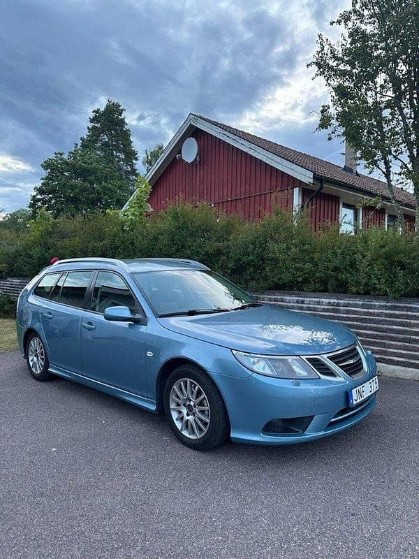 Blå Begagnad 2009 Saab 9-3 Vector Kombi | 41 000 kr (Marknadspris) - Bild 1/3