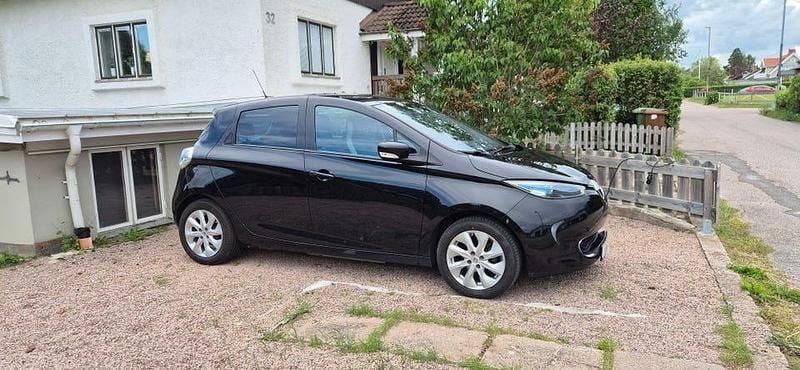 Begagnad Renault Zoe 64 kW (88 HK) 2016 Halvkombi