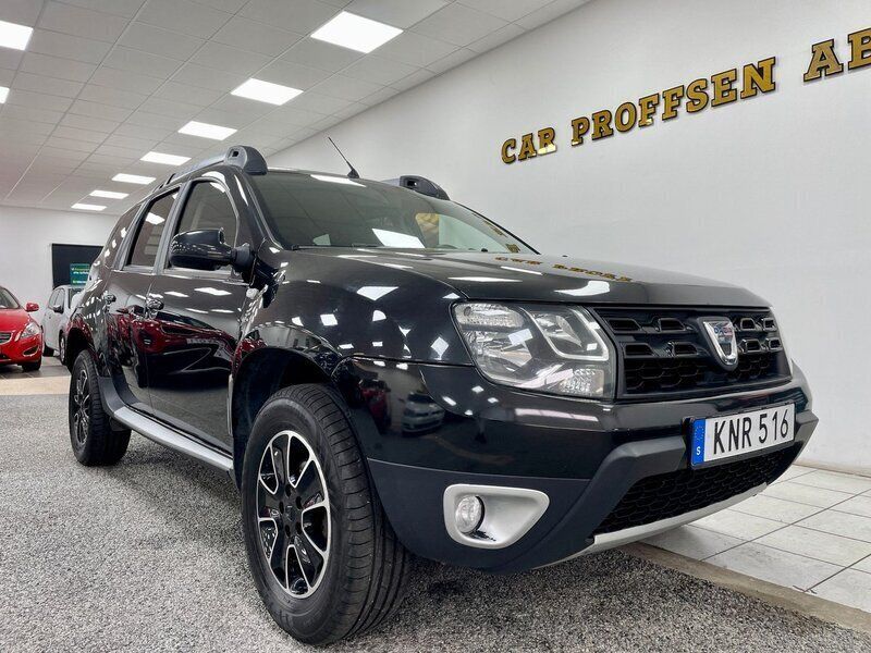 Svart Begagnad 2017 Dacia Duster Black Shadow SUV | 109 900 kr (Marknadspris) - Bild 1/4